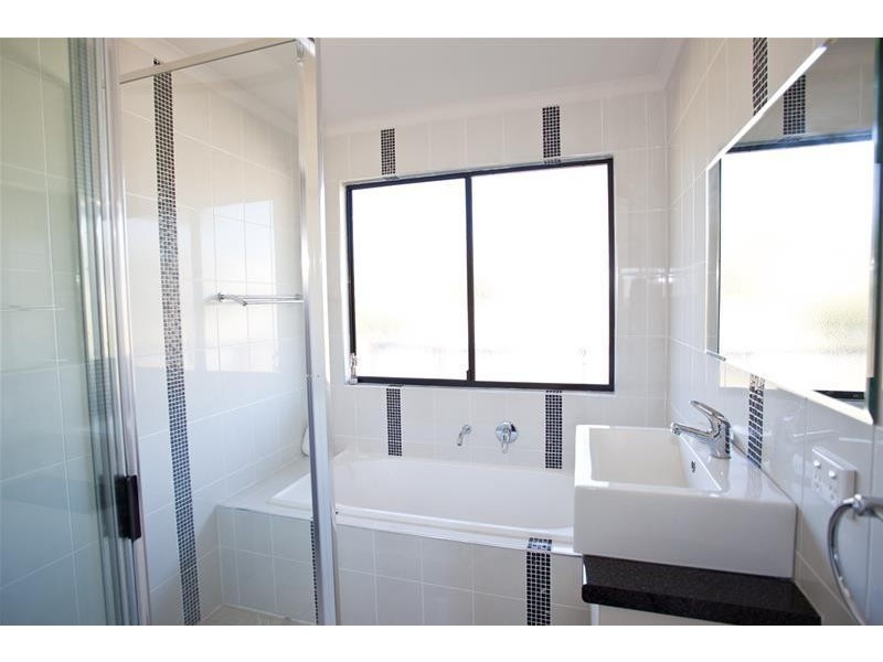 12 Morris Street, Campwin Beach QLD 4737