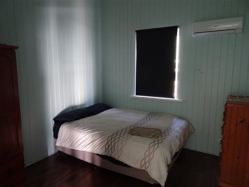 19 St Lawrence Street, Nebo QLD 4742