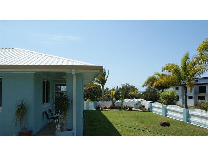 1 Hillside Drive, Grasstree Beach QLD 4740