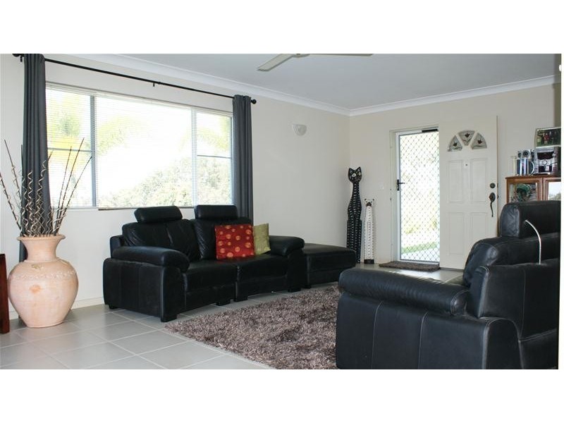 1 Hillside Drive, Grasstree Beach QLD 4740