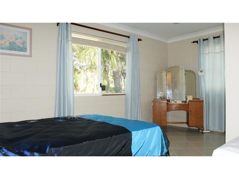1 Hillside Drive, Grasstree Beach QLD 4740
