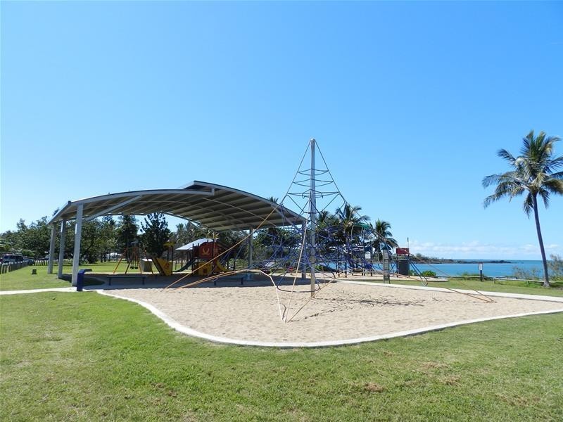 1 Hillside Drive, Grasstree Beach QLD 4740