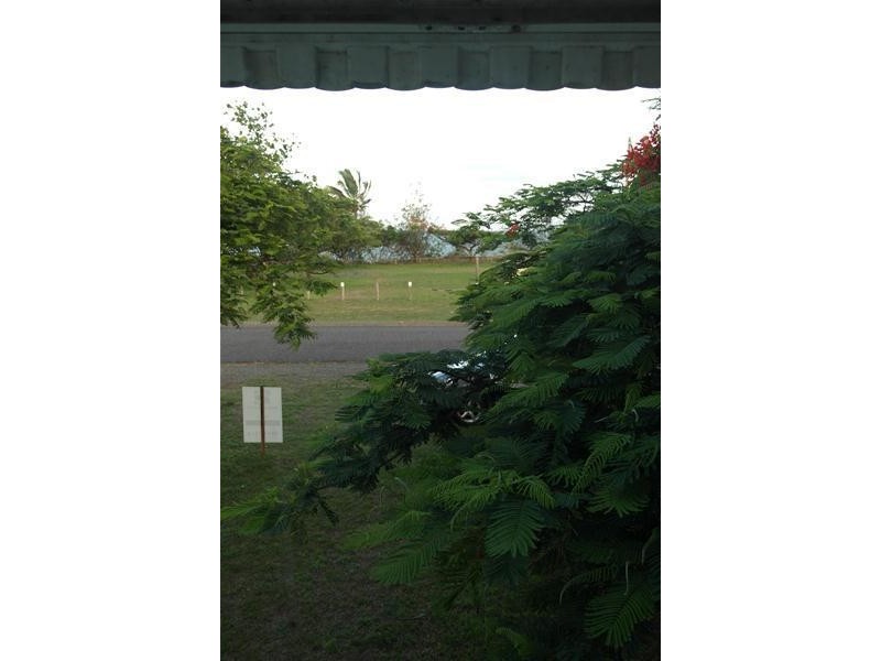 74 The Esplanade, Grasstree Beach QLD 4740