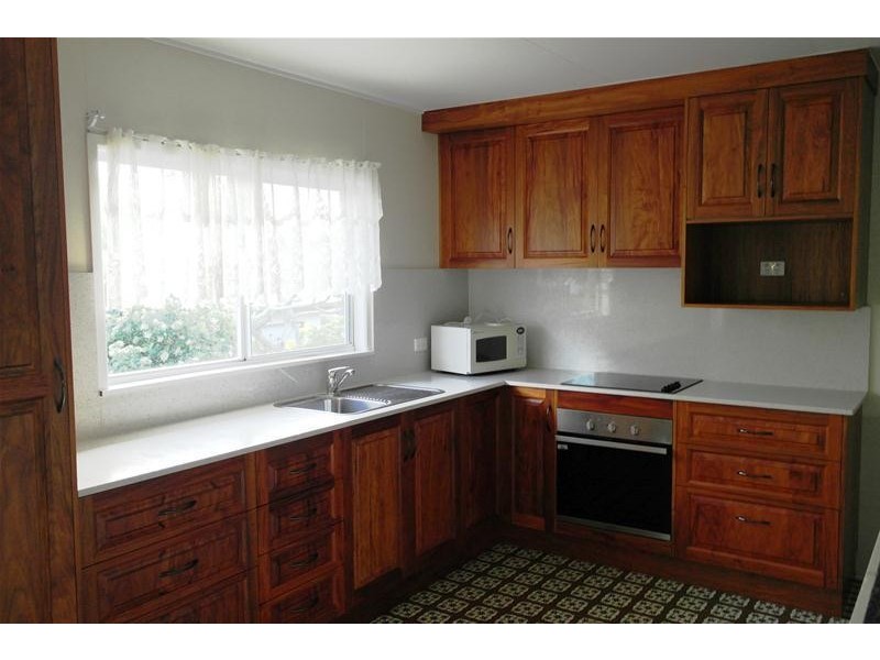 74 The Esplanade, Grasstree Beach QLD 4740