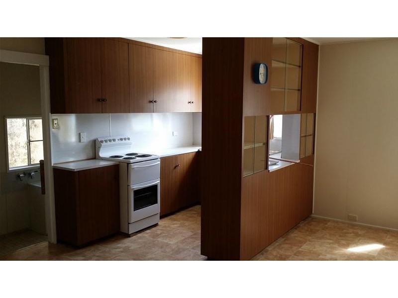 4 Cooper Avenue, Campwin Beach QLD 4737