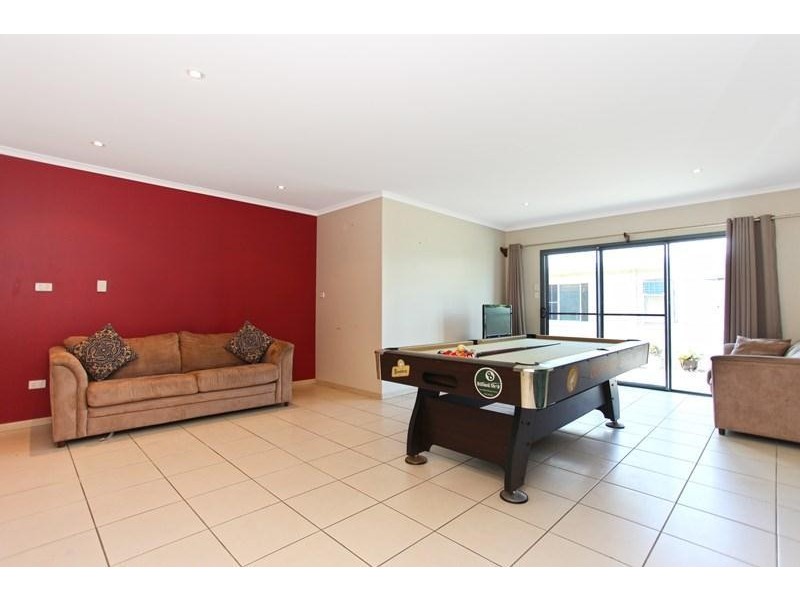 35 Rasmussen Avenue, Hay Point QLD 4740