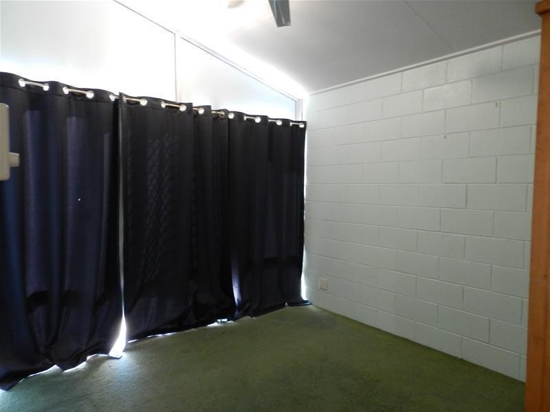 2/47 Owen Jenkins Drive, Sarina Beach QLD 4737