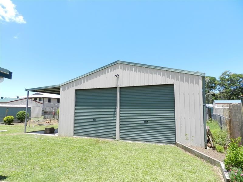 6 Swan Street, Armstrong Beach QLD 4737