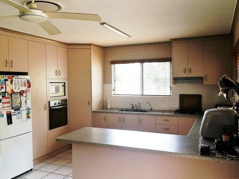 41 Windsor Drive, Hay Point QLD 4740