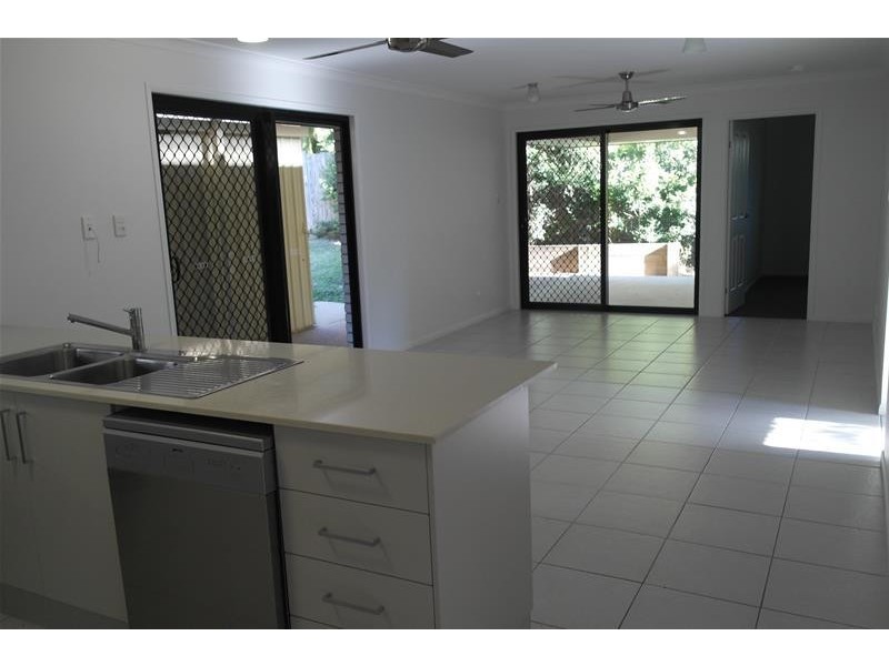 2 Maudsley Road, Sarina QLD 4737