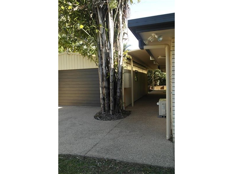 2 Maudsley Road, Sarina QLD 4737