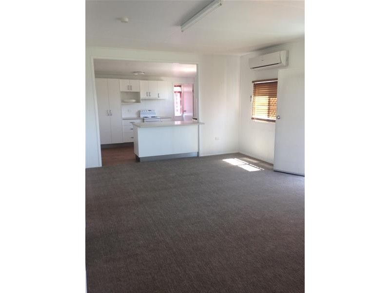 2 McCarthy Street, Hay Point QLD 4740