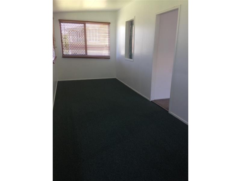 2 McCarthy Street, Hay Point QLD 4740