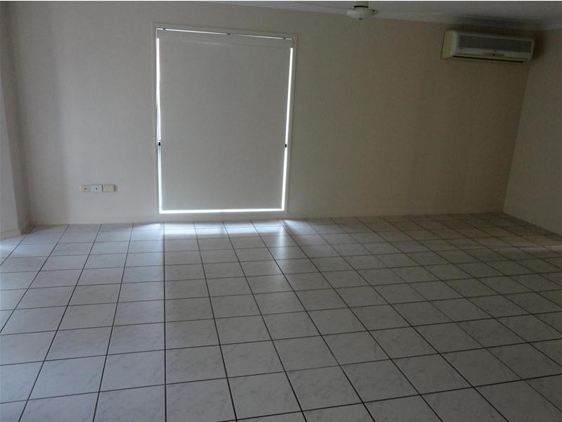 4 Egan Court, Blacks Beach QLD 4740