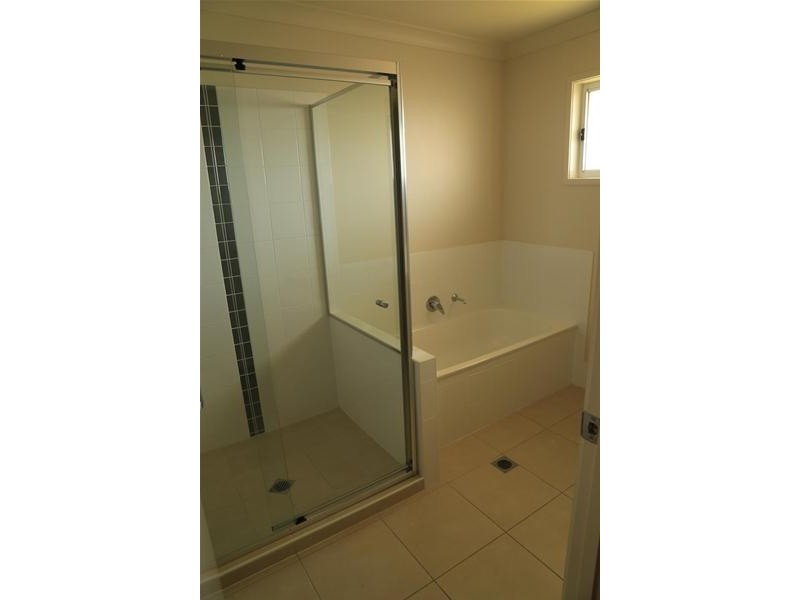 33 Anne Street, Nebo QLD 4742