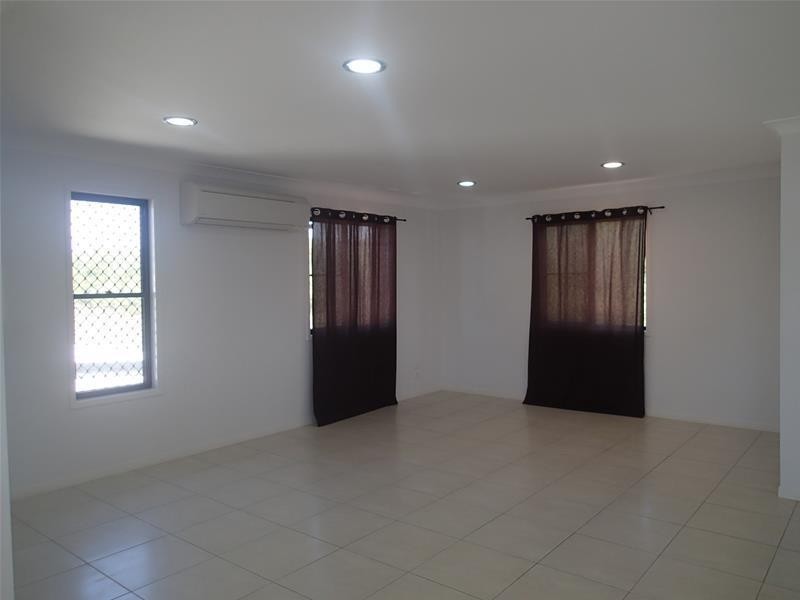 103 Zelma Street, Grasstree Beach QLD 4740