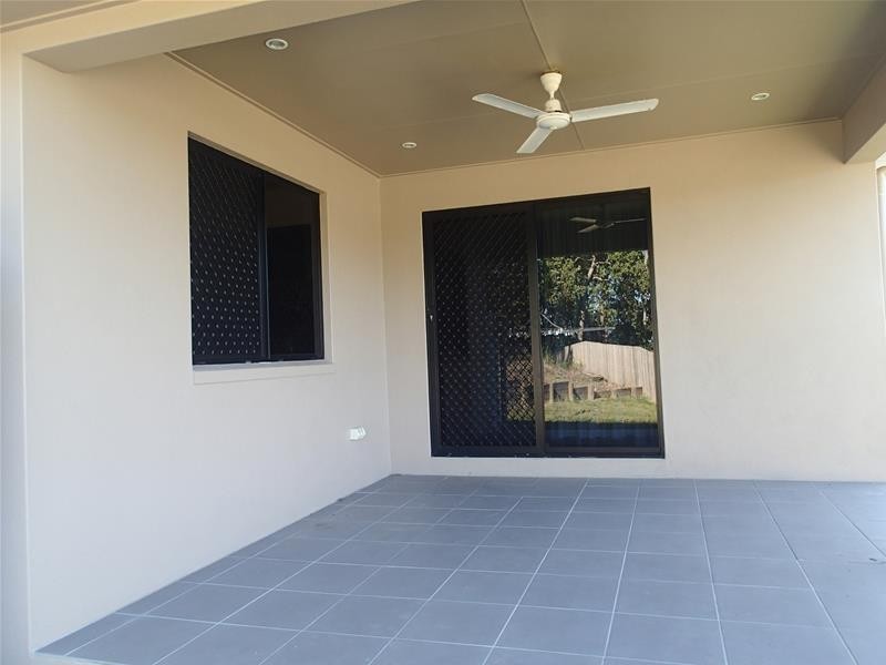 95 West Street, Sarina QLD 4737