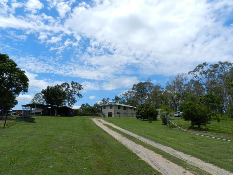 386 West Plane Creek Road, Sarina QLD 4737