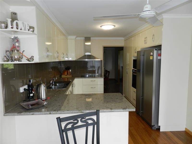 386 West Plane Creek Road, Sarina QLD 4737