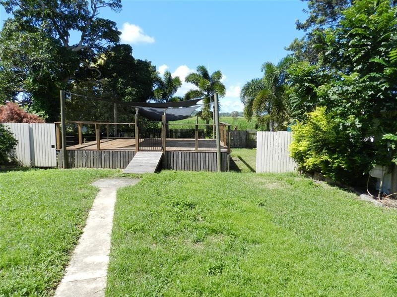 146 Broad Street, Sarina QLD 4737