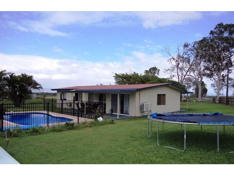 34 Perry Road, Sarina QLD 4737