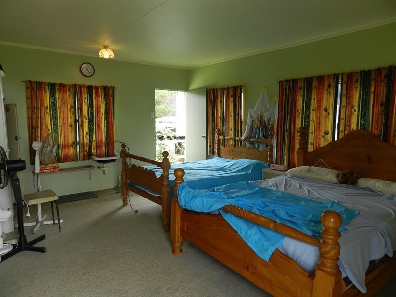 25 Zelma Street, Grasstree Beach QLD 4740