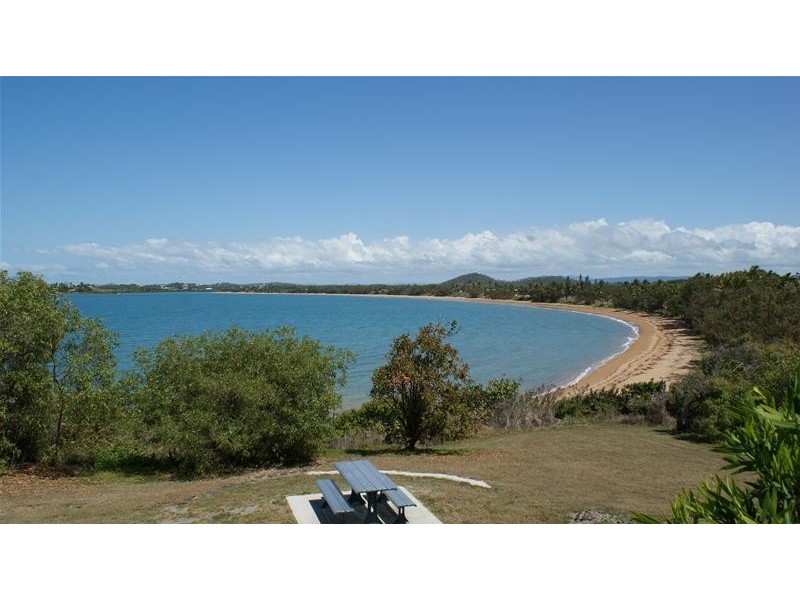 25 Zelma Street, Grasstree Beach QLD 4740