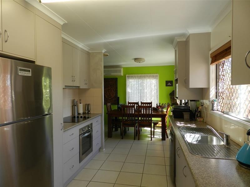 8 Graham Street, Sarina QLD 4737