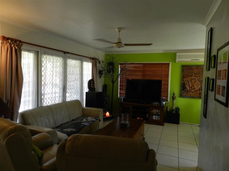 8 Graham Street, Sarina QLD 4737