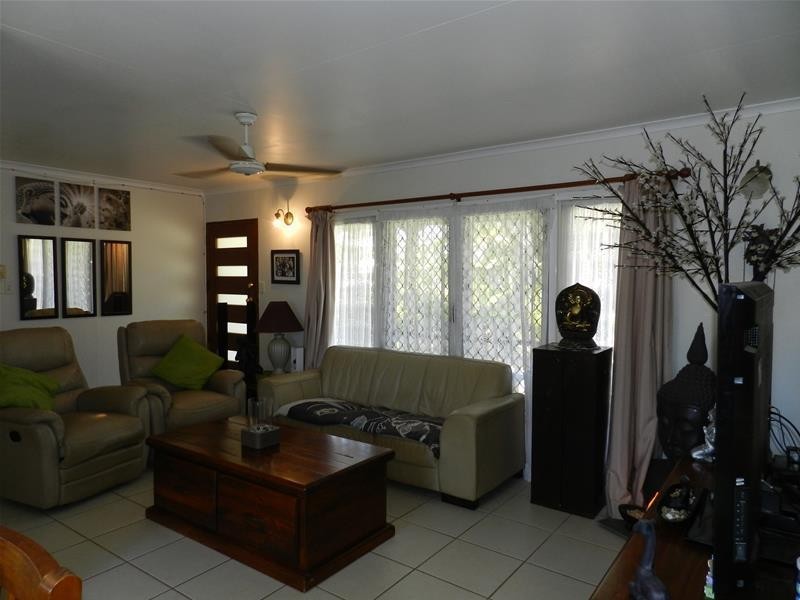 8 Graham Street, Sarina QLD 4737