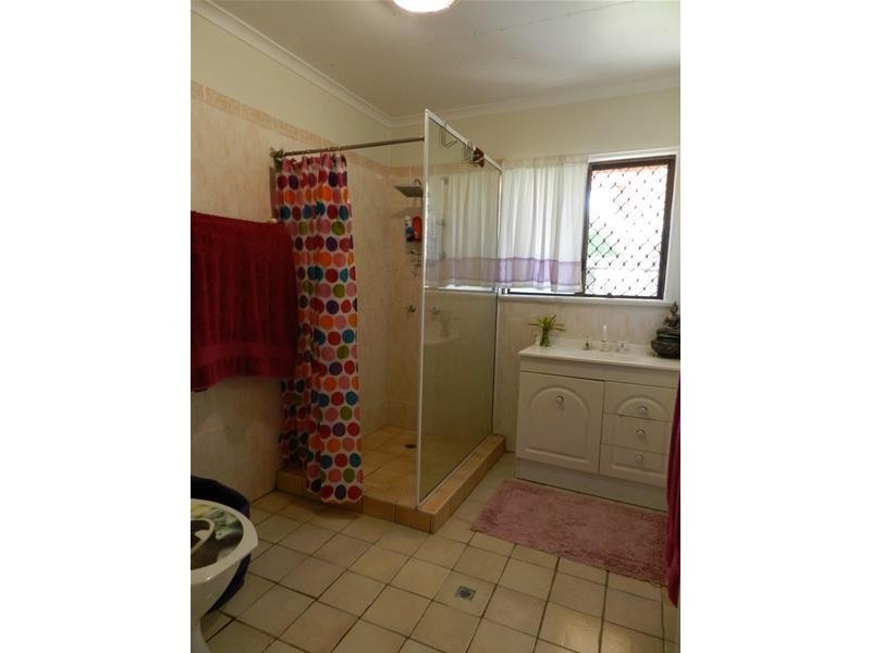 8 Graham Street, Sarina QLD 4737