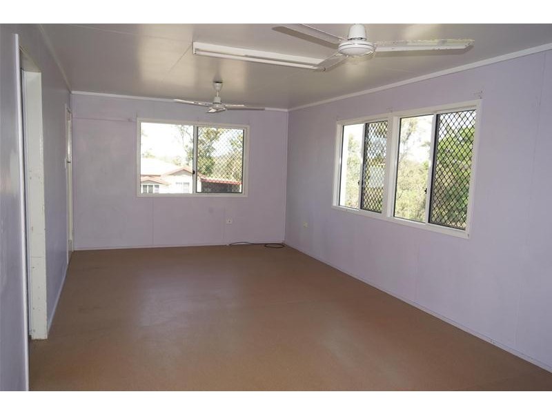 34 Utah Avenue, Sarina QLD 4737