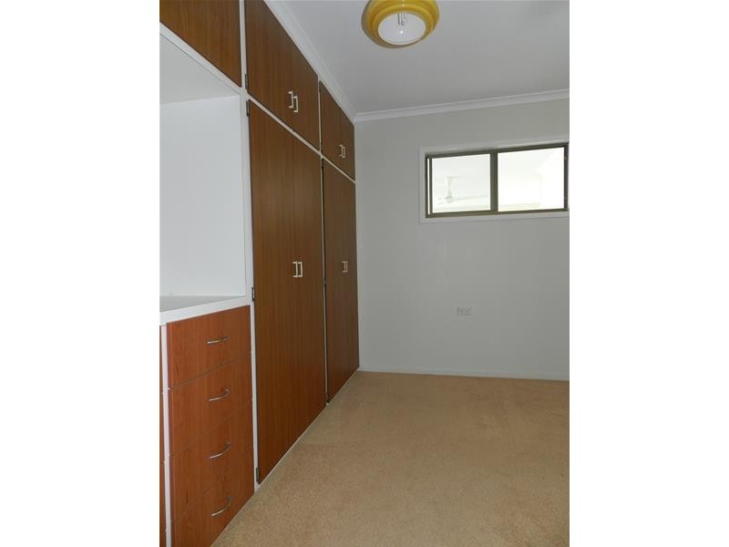 40 Owen Jenkins Drive, Sarina Beach QLD 4737