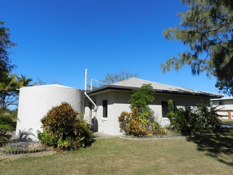 40 Owen Jenkins Drive, Sarina Beach QLD 4737