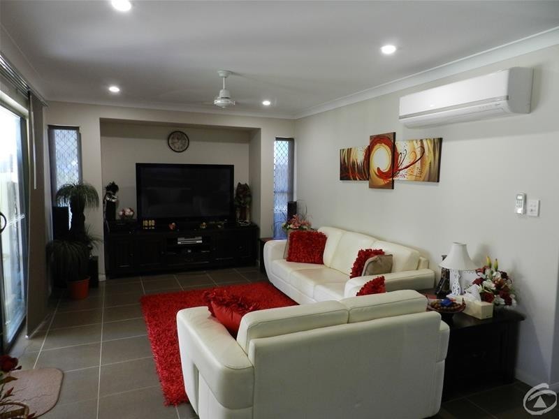 62 Panoramic Drive, Sarina QLD 4737