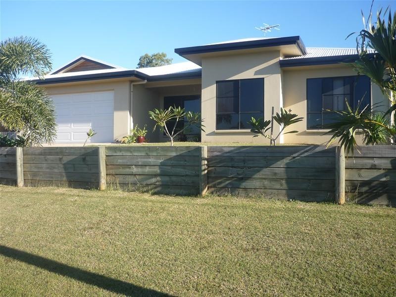 41 Brooksfield Drive, Sarina Beach QLD 4737