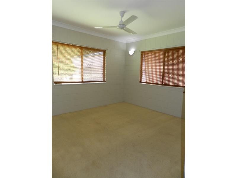 8 Elm Drive, Andergrove QLD 4740