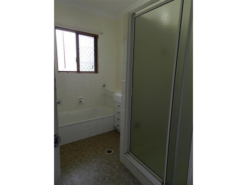 8 Elm Drive, Andergrove QLD 4740