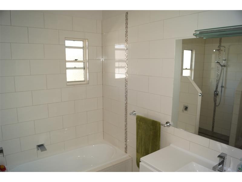 5 Brandon Street, Sarina QLD 4737