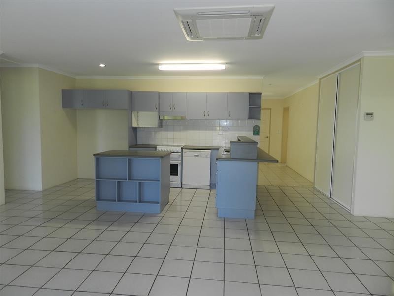 37 Rasmussen Avenue, Hay Point QLD 4740