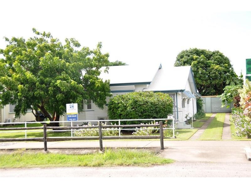 76 Broad Street, Sarina QLD 4737
