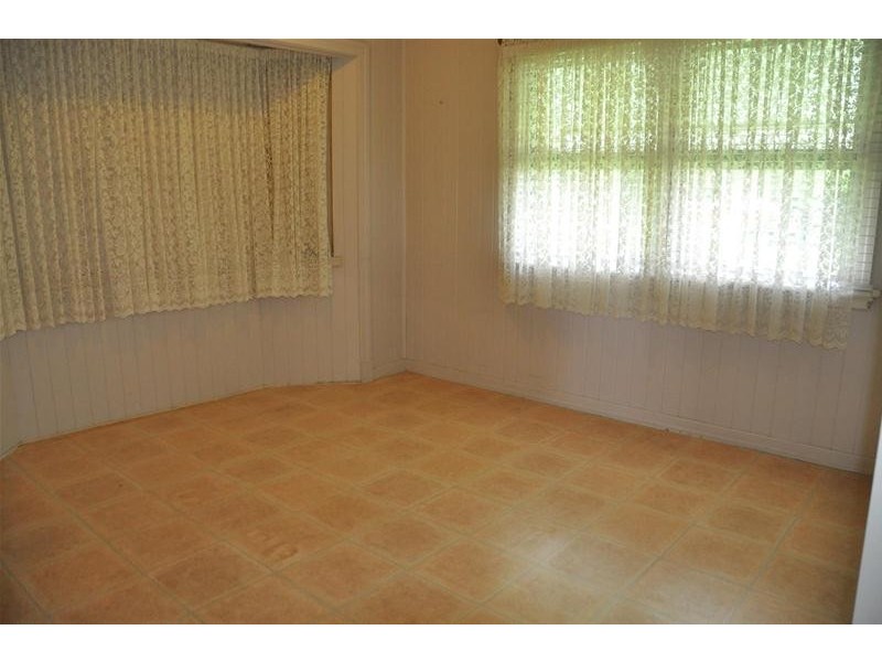 76 Broad Street, Sarina QLD 4737