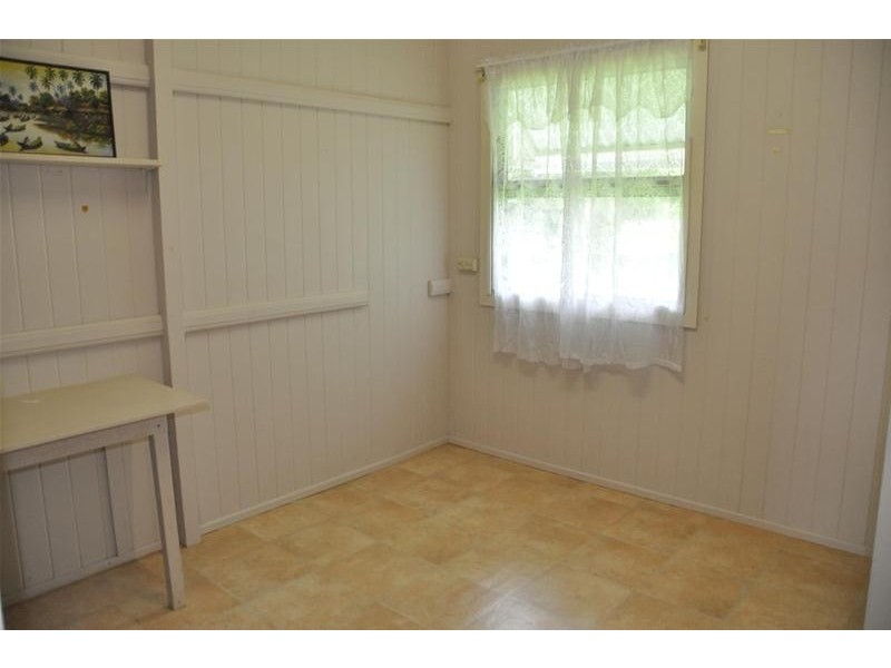 76 Broad Street, Sarina QLD 4737