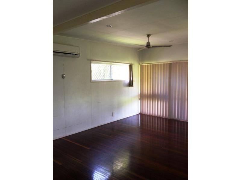 20 Dawson Street, Sarina QLD 4737