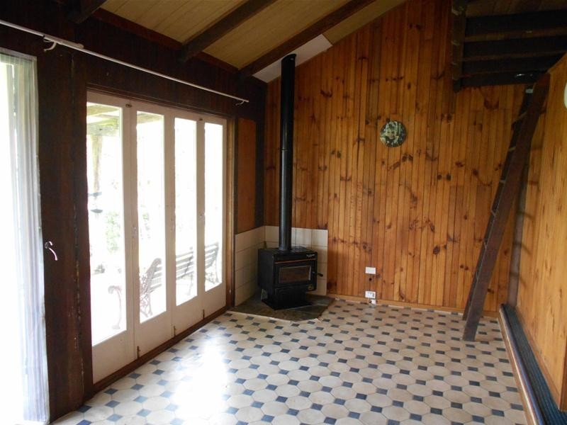 95 Cummings Street, Eungella QLD 4757