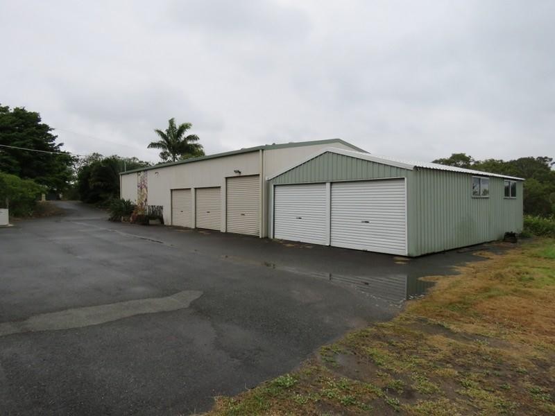 16 Ocean View Crescent, Freshwater Point QLD 4737