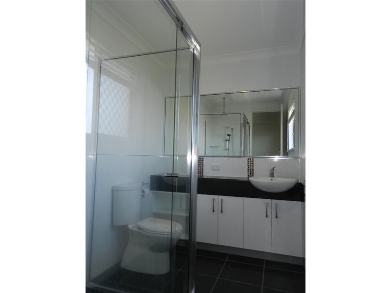 31 Reef Drive, Sarina QLD 4737