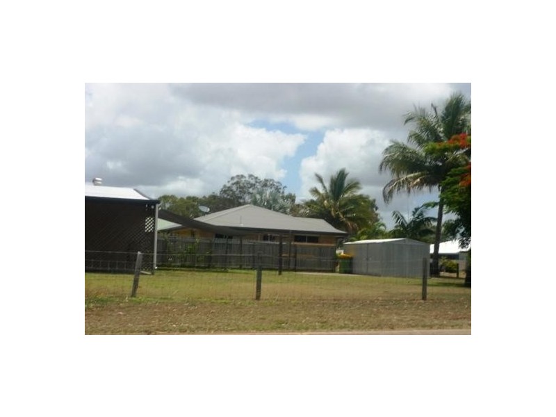 1 Rankin Court, Armstrong Beach QLD 4737