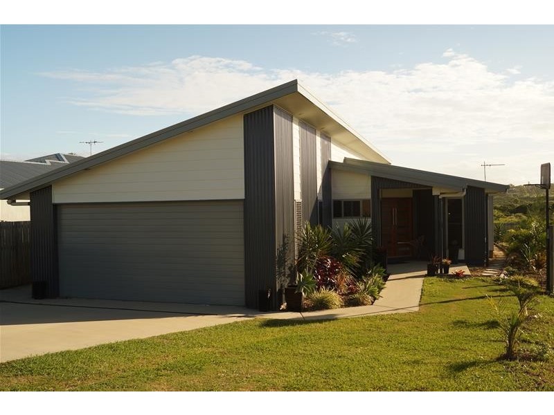 44 Morris Street, Campwin Beach QLD 4737