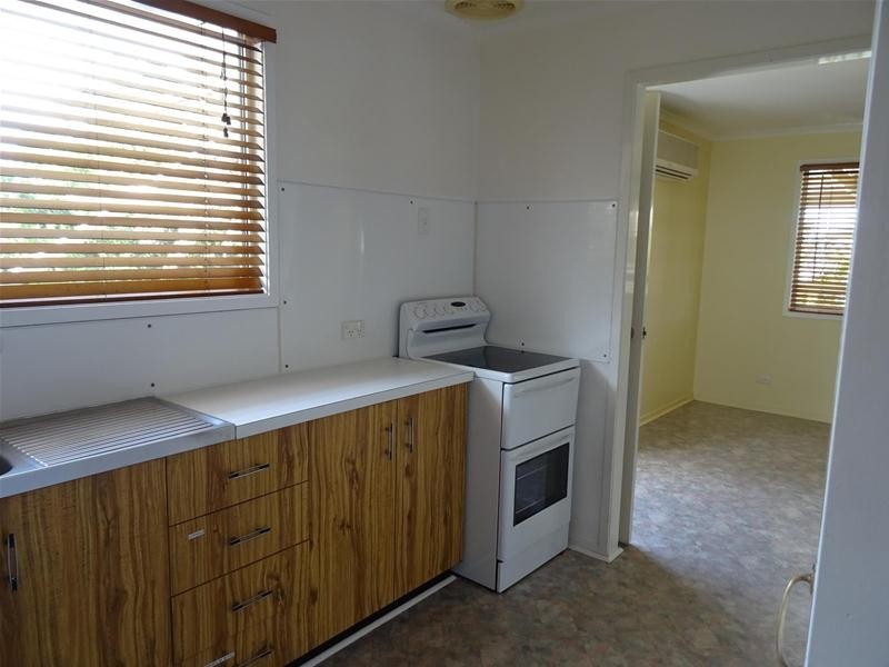 43 Yeates Street, Moranbah QLD 4744